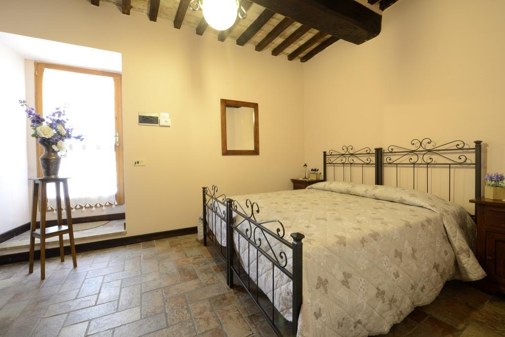 Гостевой дом Le Querce Di Assisi Пьяно-делле-Пьеве Экстерьер фото